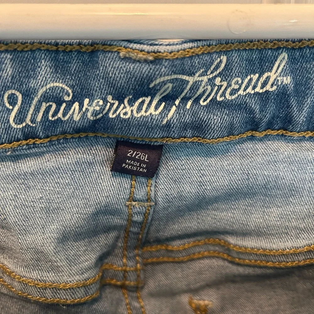 Women's Blue Jeans - Picture 2 of 4